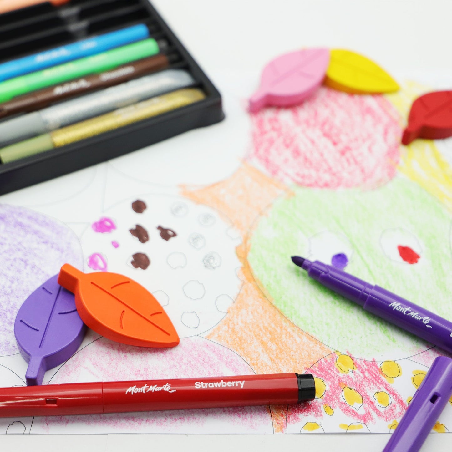 Mont Marte Kids - Scented Colouring And Paint Art Set 18pc