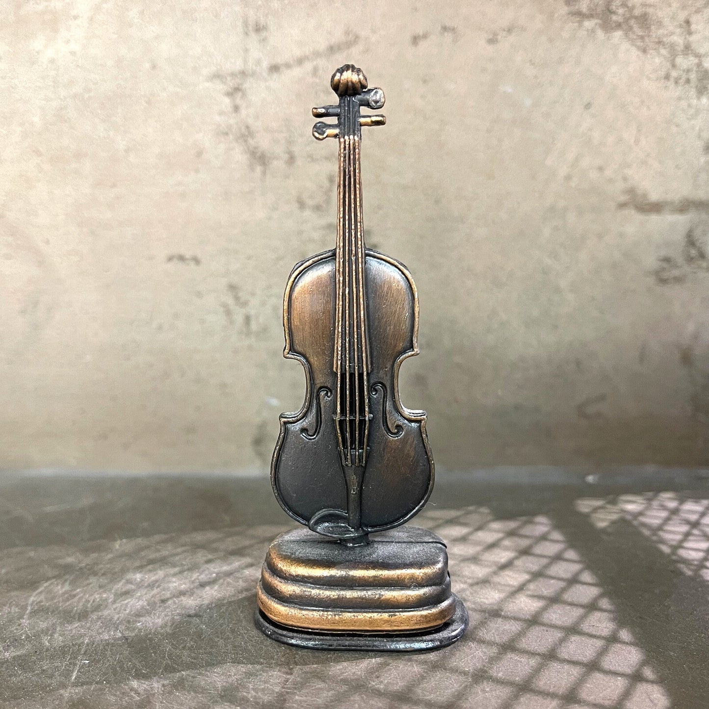 CELLO DISPLAY Novelty Antique Pencil Sharpener