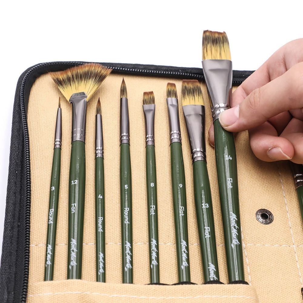 Mont Marte Signature Paint Brush Set - Artist Brushes In Easel Wallet 17pc
