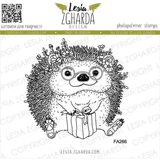 Lesia Zgharda Clear Stamp "Hedgehog with Present"