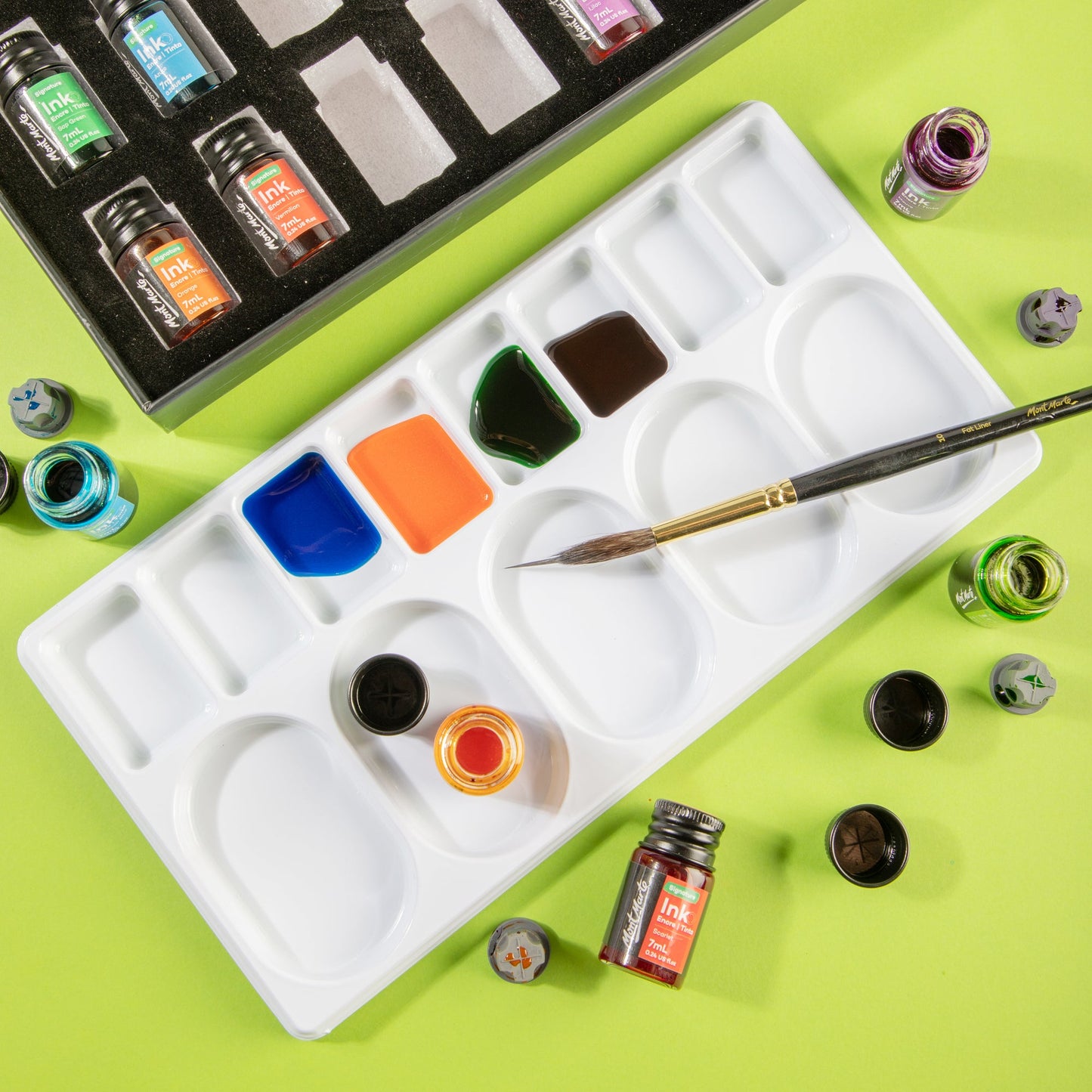 Mont Marte Palette - Disposable Plastic Palette 5pc