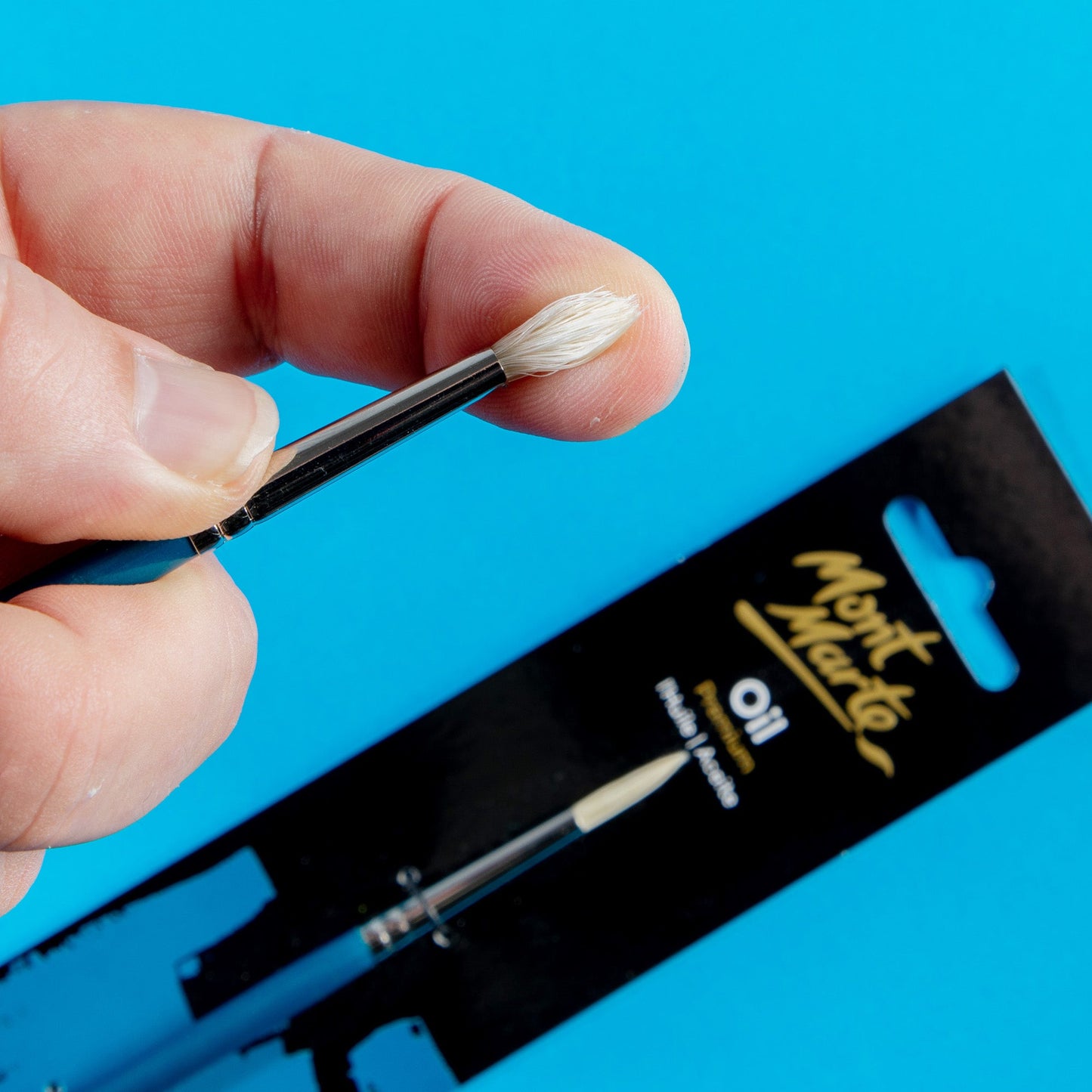 Mont Marte Artist Brush Oil Chungking Round 2