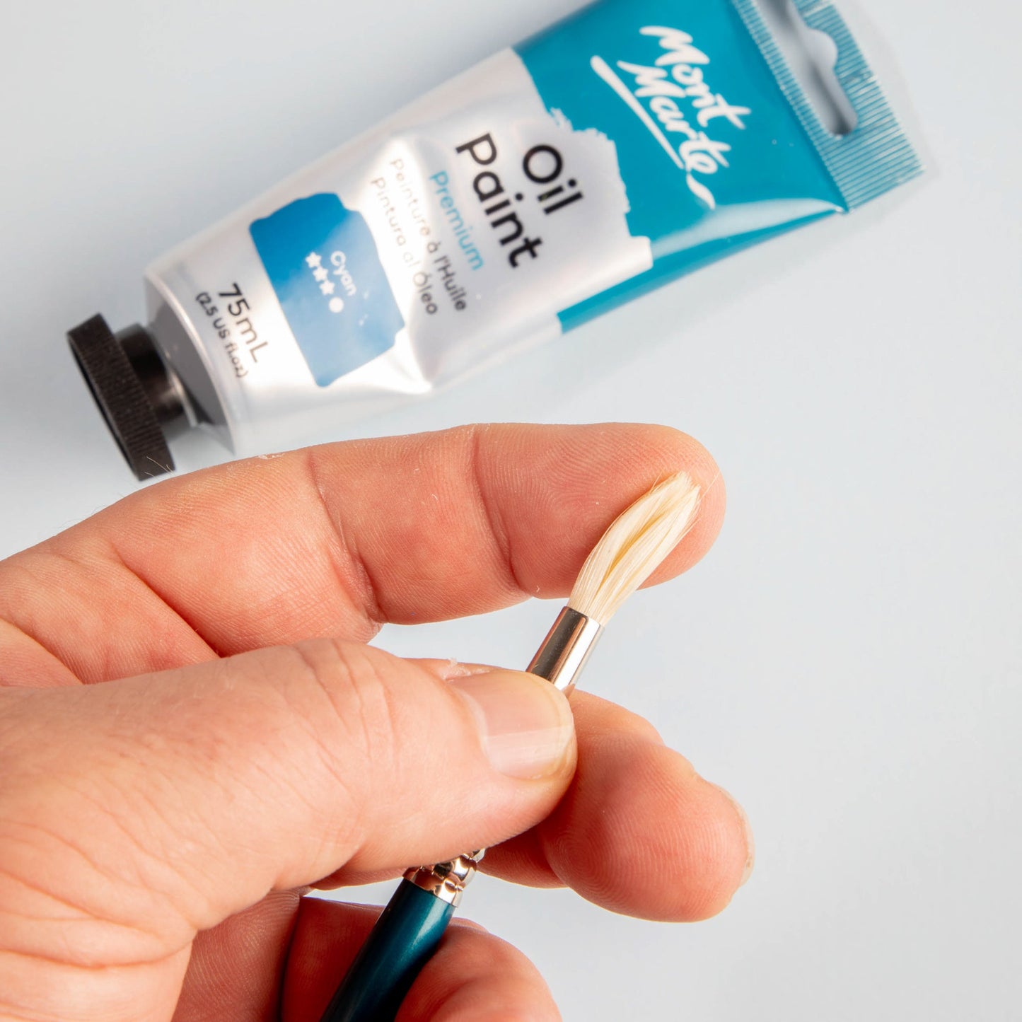 Mont Marte Artist Brush Oil Chungking Round 6