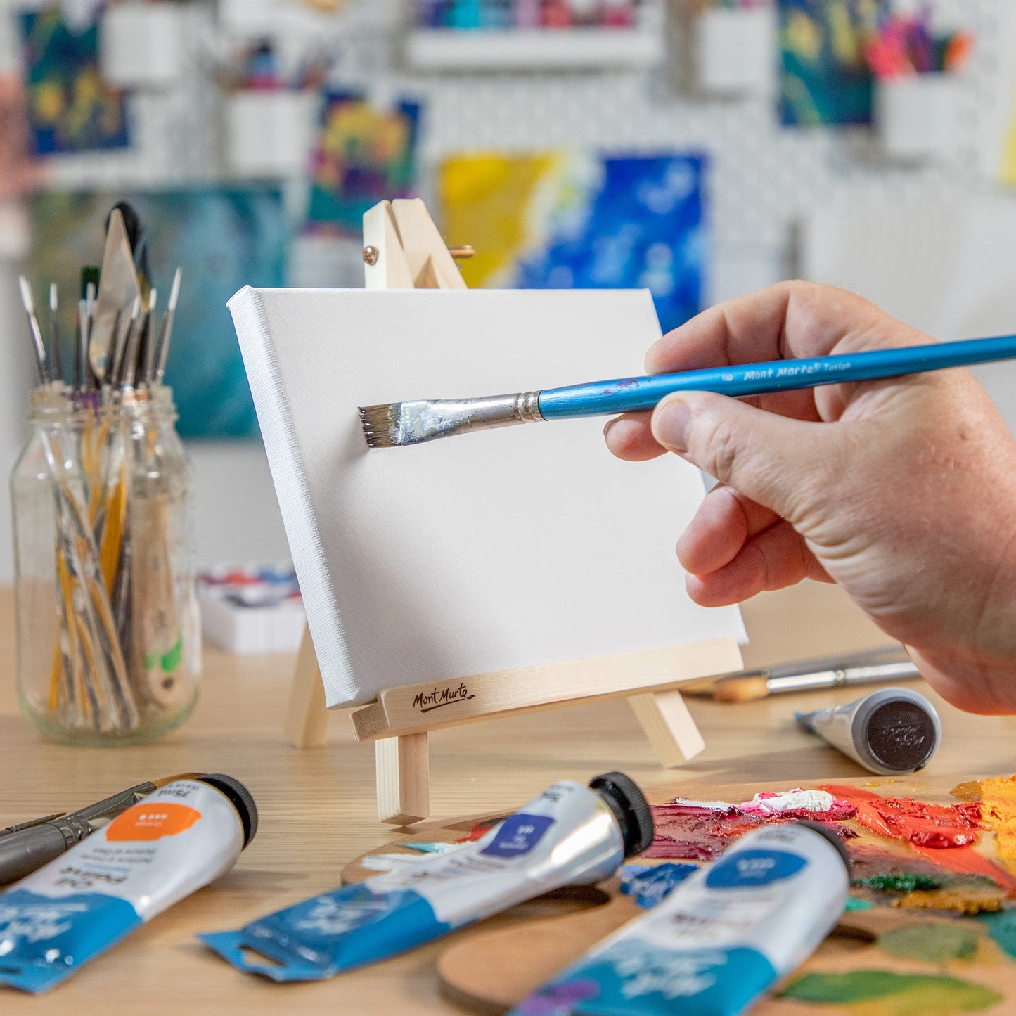 Mont Marte Discovery Easel with Canvas 15x20cm - Small