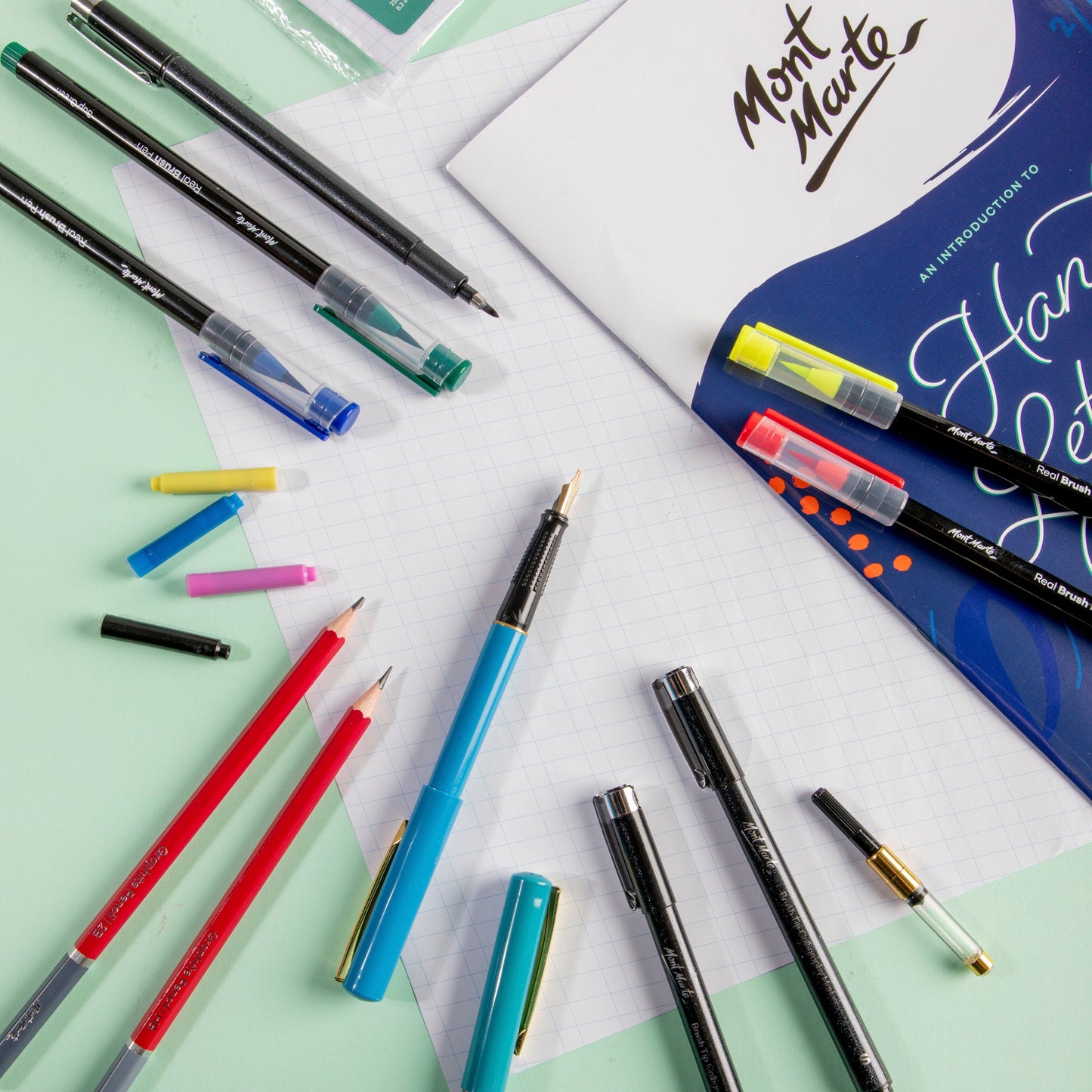 Mont Marte Signature Hand Lettering Kit 26pc