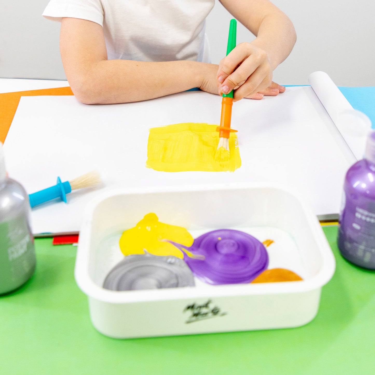 Mont Marte Kids - Hobby Brushes with Rest Pk2