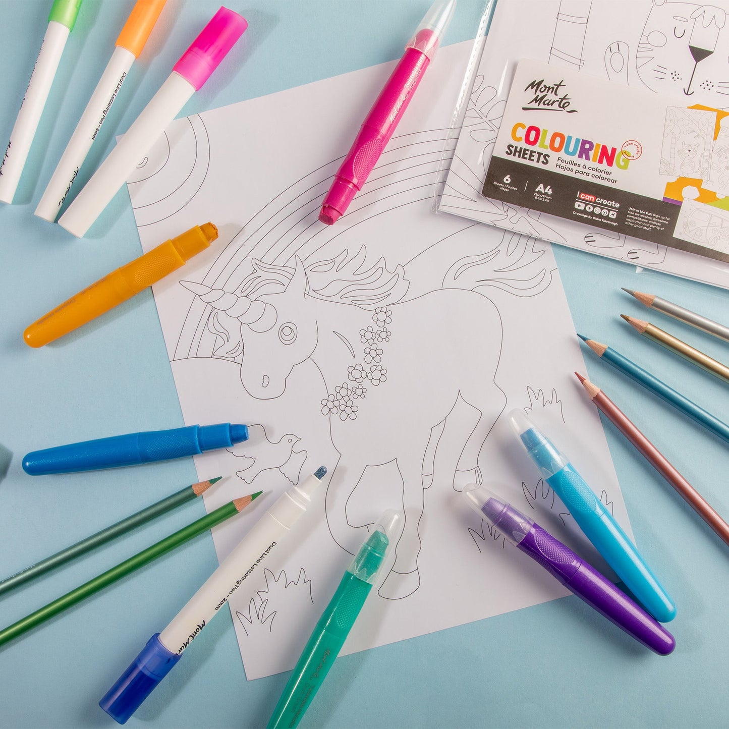 Mont Marte Metallic Colouring Set 28pc - Pencils, Markers and More