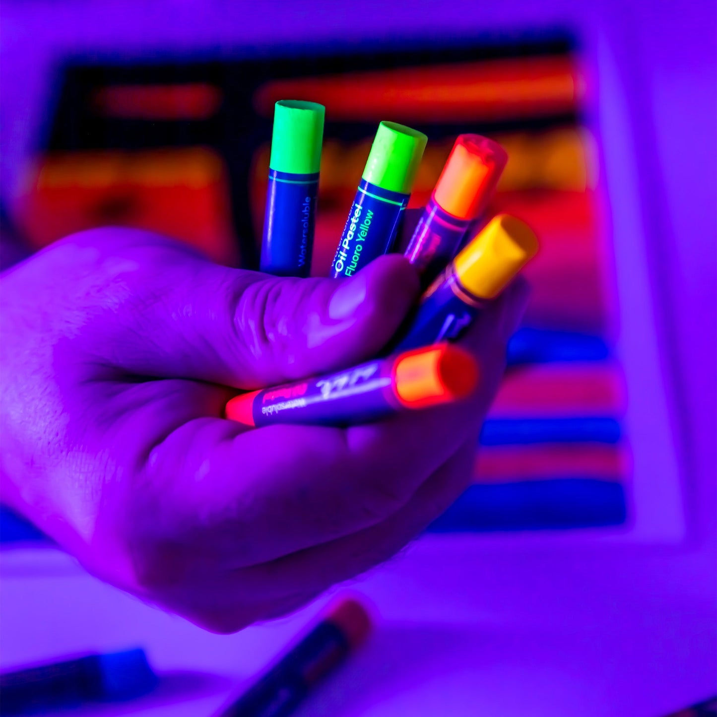 Mont Marte Fluoro Oil Pastels 12pc