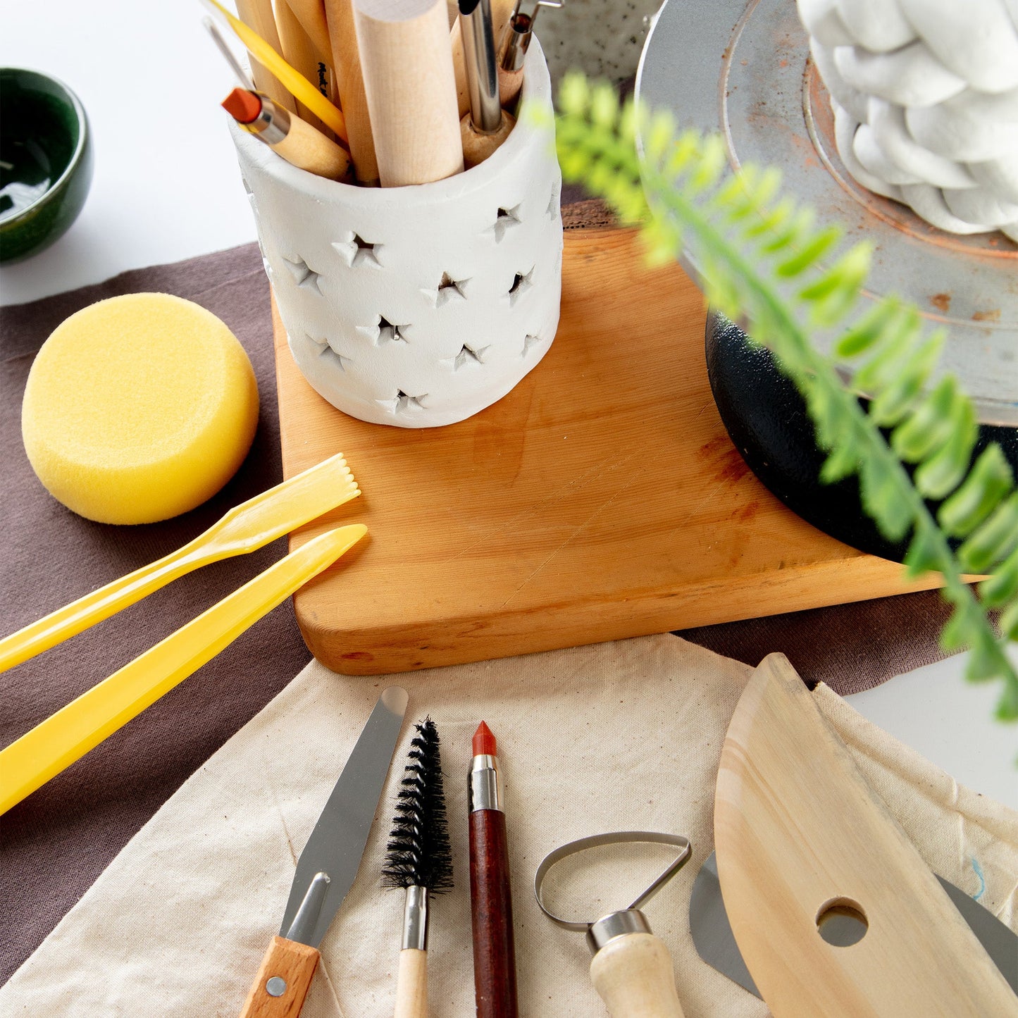 Mont Marte Pottery Tool Set 23pc