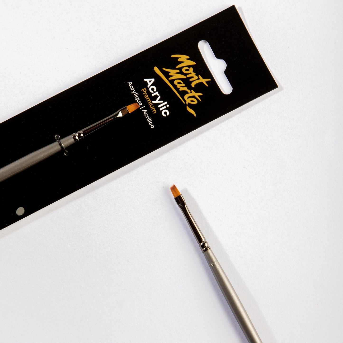 Mont Marte Artist Brush Acrylic Taklon Angle 2