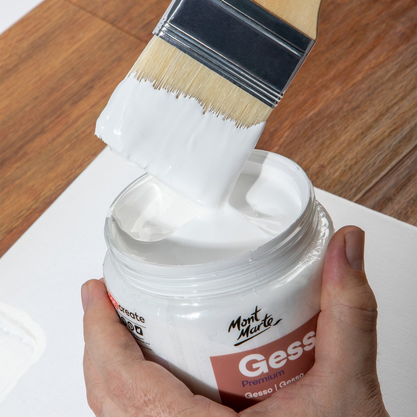 Mont Marte Artist Brush Long Handle Gesso Brush Size 4