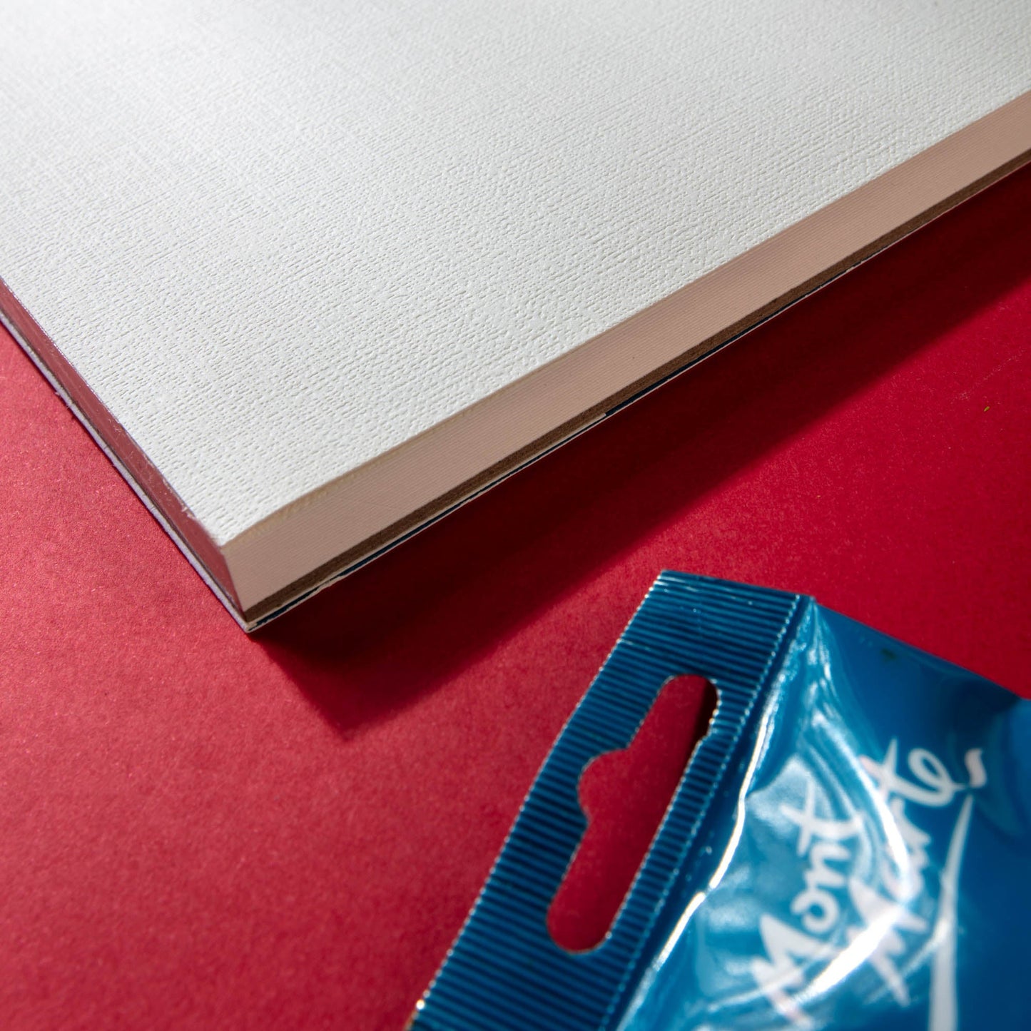Mont Marte Oil & Acrylic Pad 350gsm A4 20 Sheets