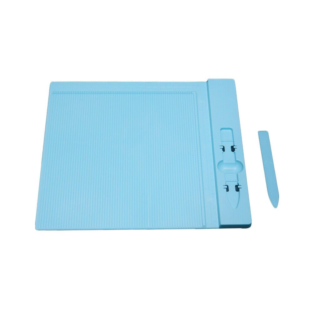 CD Medium Scoring Board with Folding Tool