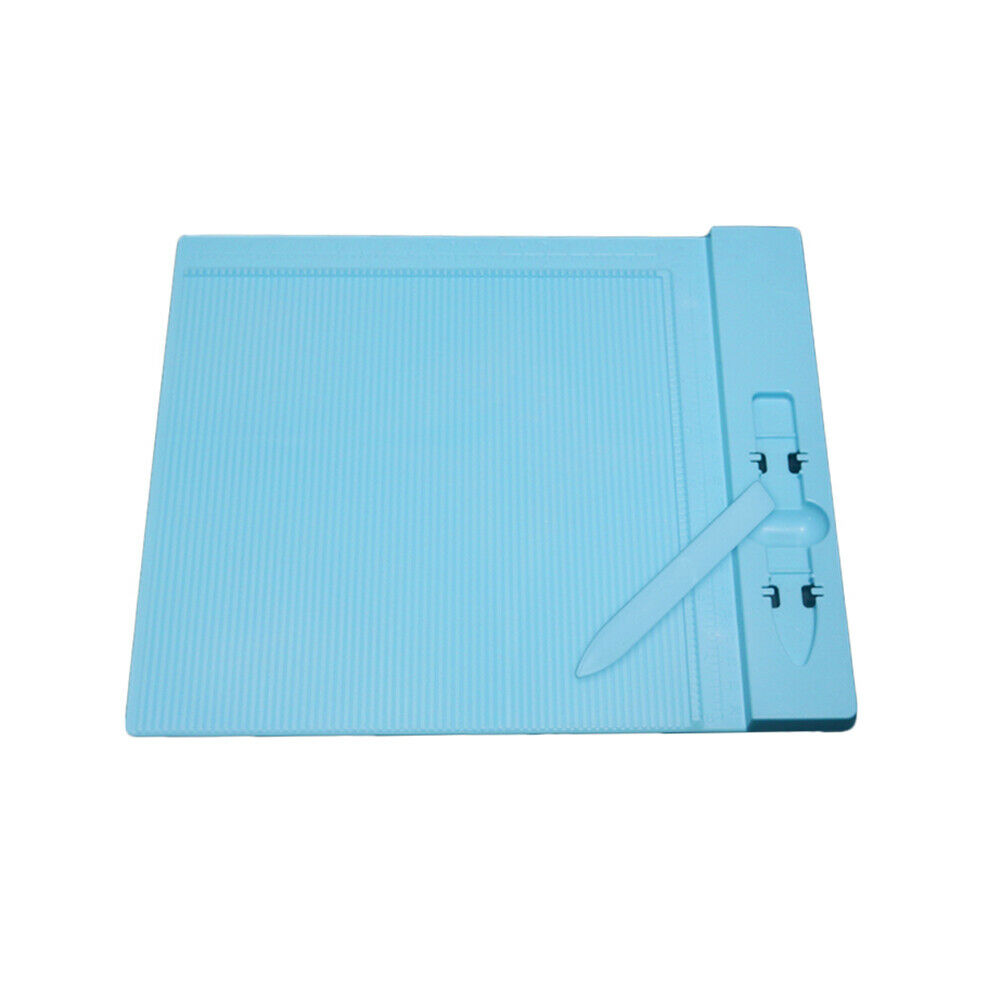 CD Medium Scoring Board with Folding Tool